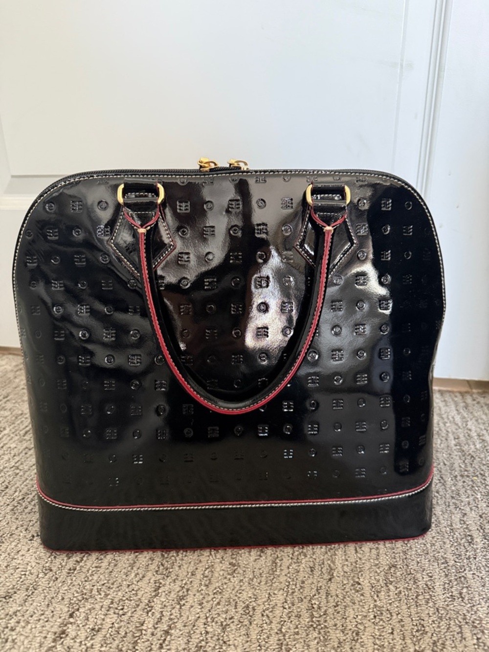 Arcadia large dome Bugatti patent leather black satchel shoulder bag - Picture 7 of 14